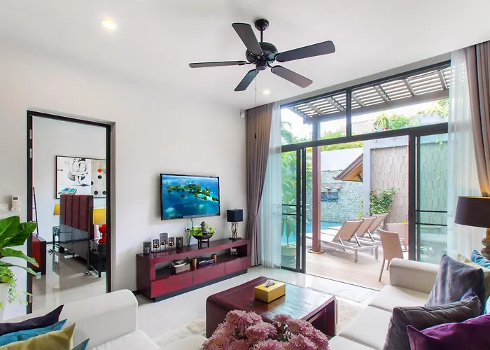 Stylish 3Br Pool Villa Onyx H4, Gated Residence, Near Rawai & Naiharn Beach